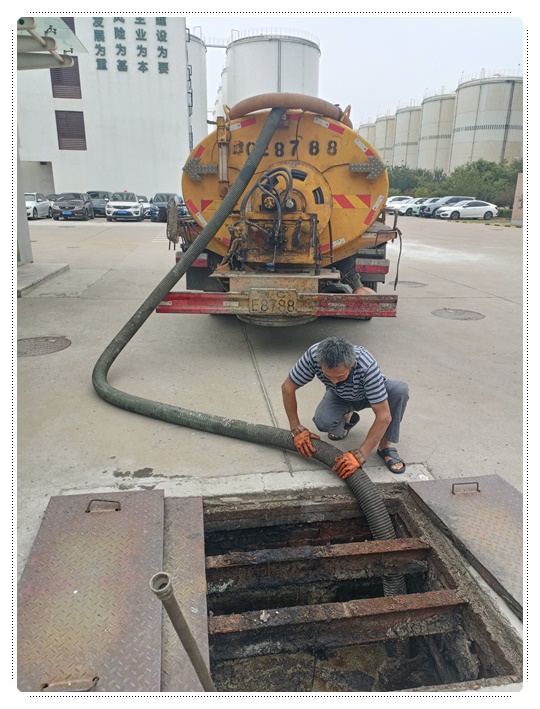 宜秀隔油池清掏